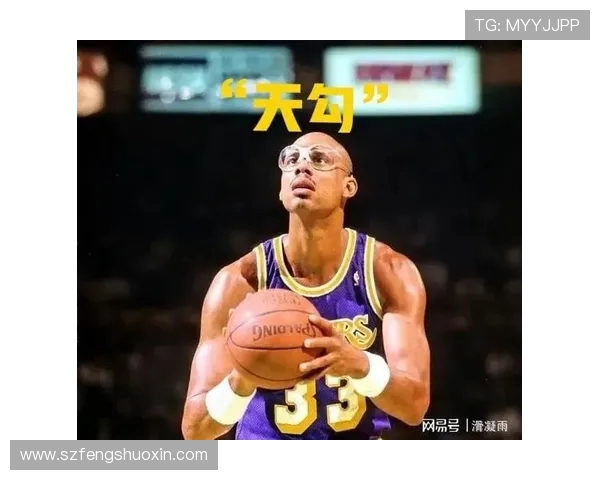 卡里姆阿布杜尔贾巴尔的传奇人生与篮球艺术的巅峰之路