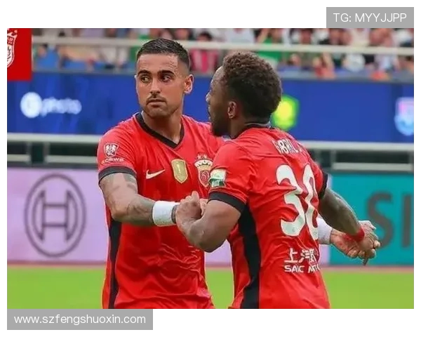 北京国安与山东泰山激战正酣球迷期待精彩对决与胜负悬念