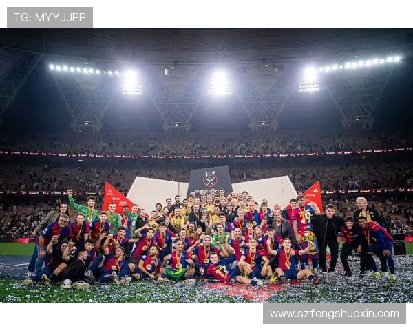 巴塞罗那在世俱杯中的辉煌历程与传奇对决回顾